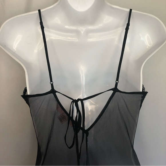 Vintage Y2K Victoria’s Secret Black Lace Nightgown - Picture 7 of 10